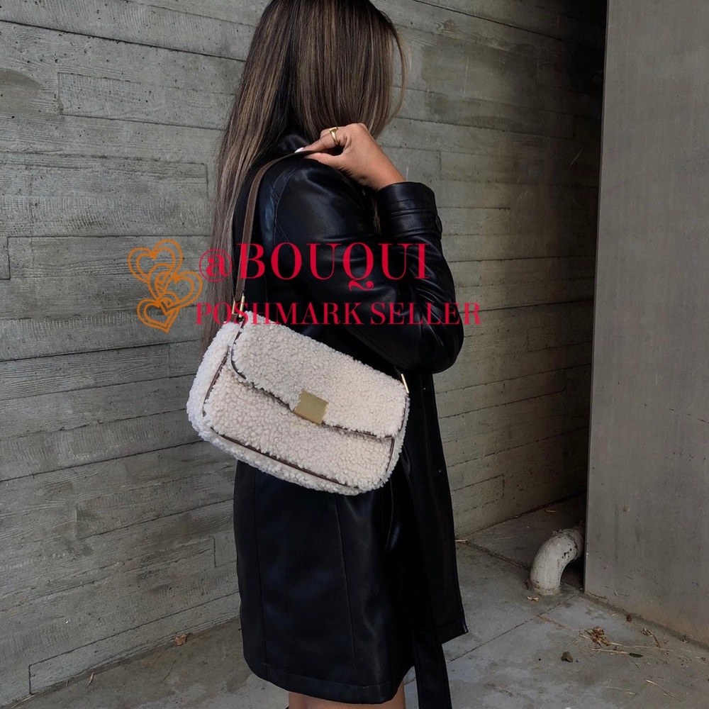 BLOGGERS FAV ZARA FLEECE SHOULDER BAG - Picture 12 of 14